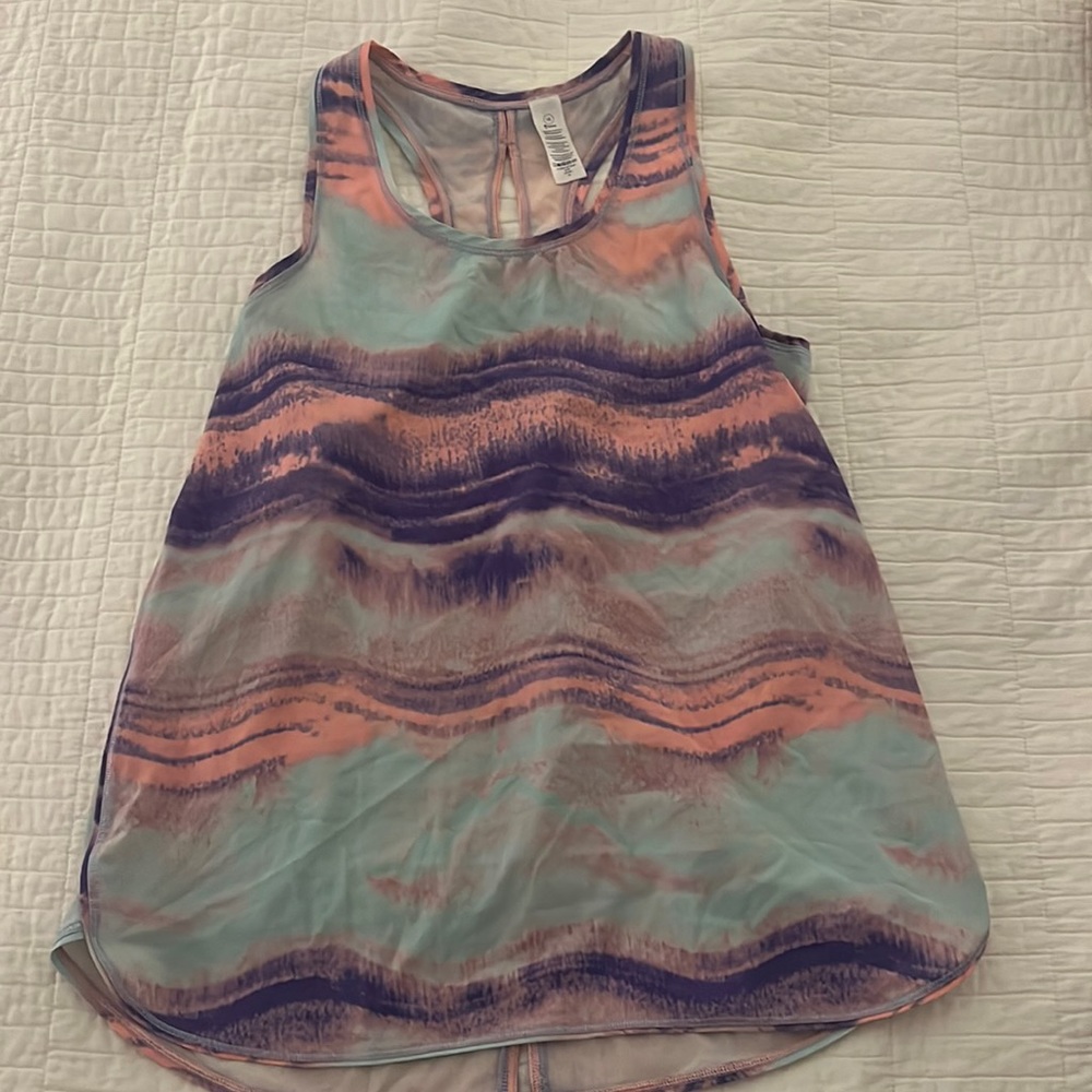 Ivivva athletic shirt, in size youth 14
